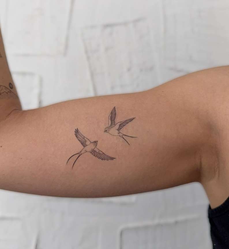 Swallow Temporary Tattoo