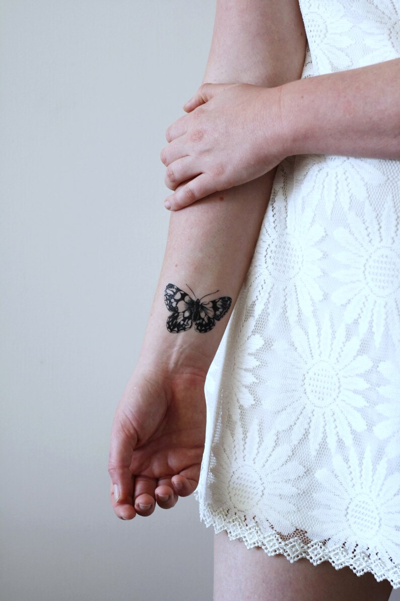 Vintage Butterfly Temporary Tattoo - Image 3