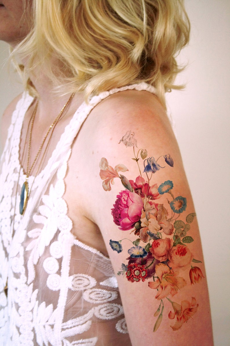 Vintage floral temporary tattoo - Image 2